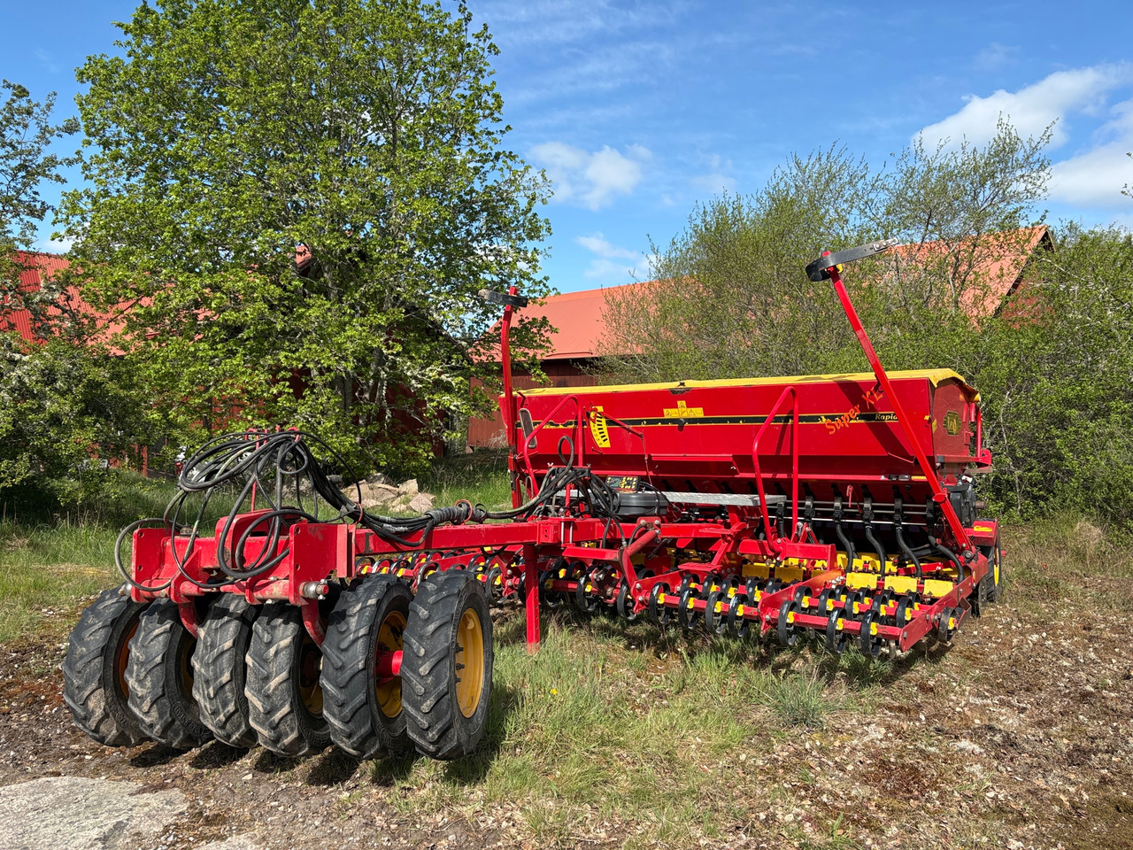 Väderstad 400 C - Посевная техника: фото 1 Väderstad 400 C - Посевная техника: фото 1