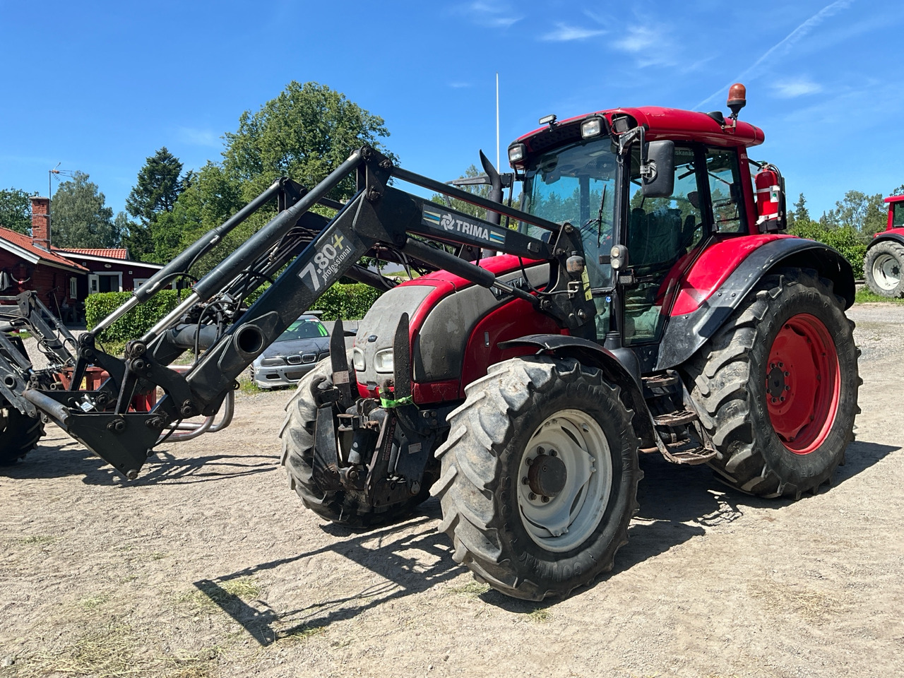 Valtra C120 - Трактор: фото 1 Valtra C120 - Трактор: фото 1