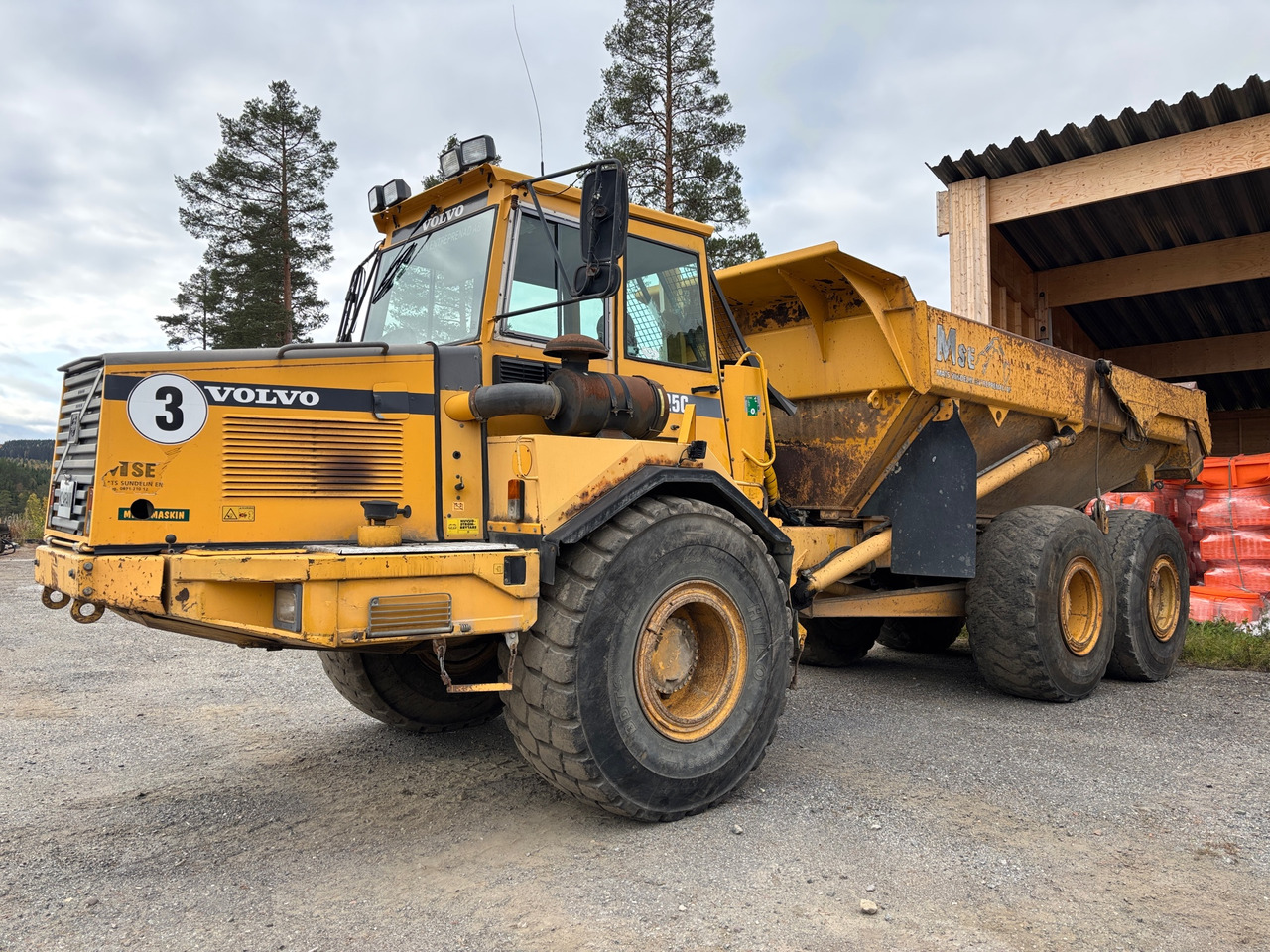 Volvo A25C - Внедорожный самосвал: фото 1 Volvo A25C - Внедорожный самосвал: фото 1