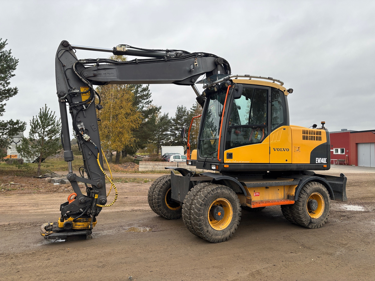 Volvo EW140C - Экскаватор: фото 1 Volvo EW140C - Экскаватор: фото 1