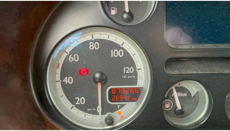 DAF CF 85.410 Schuifzijlen wagen 6x2 Daf CF85 - Грузовик с закрытым кузовом: фото 5 DAF CF 85.410 Schuifzijlen wagen 6x2 Daf CF85 - Грузовик с закрытым кузовом: фото 5