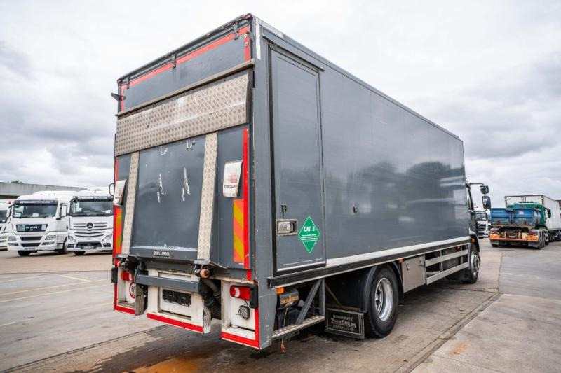DAF LF 55.220(19 T-E6 )+DHOLLANDIA 2TON - Грузовик с закрытым кузовом: фото 4 DAF LF 55.220(19 T-E6 )+DHOLLANDIA 2TON - Грузовик с закрытым кузовом: фото 4