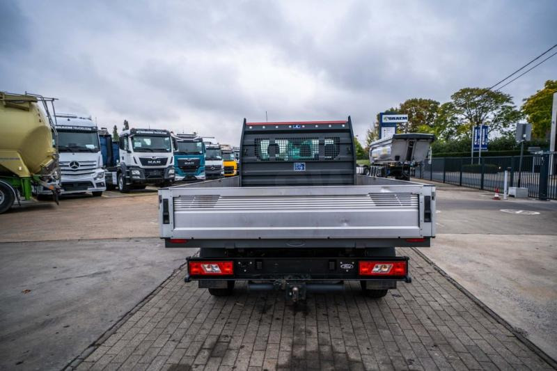 Ford TRANSIT 2.0 TDCI - Малотоннажный бортовой грузовик: фото 5 Ford TRANSIT 2.0 TDCI - Малотоннажный бортовой грузовик: фото 5