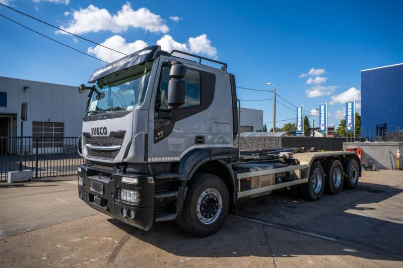 Iveco X-WAY 460 - Крюковой мультилифт: фото 1 Iveco X-WAY 460 - Крюковой мультилифт: фото 1