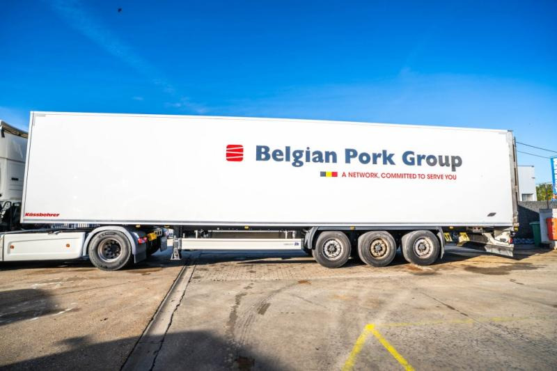 KAESSBOHRER Kässbohrer +CARRIER 1350 - Полуприцеп: фото 2 KAESSBOHRER Kässbohrer +CARRIER 1350 - Полуприцеп: фото 2