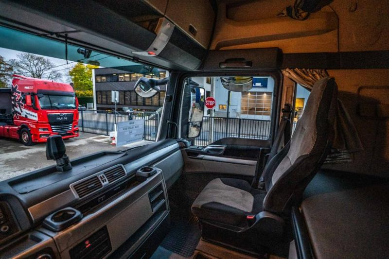 Тягач MAN TGX 18.470 XLX BLS+HYDR.: фото 9