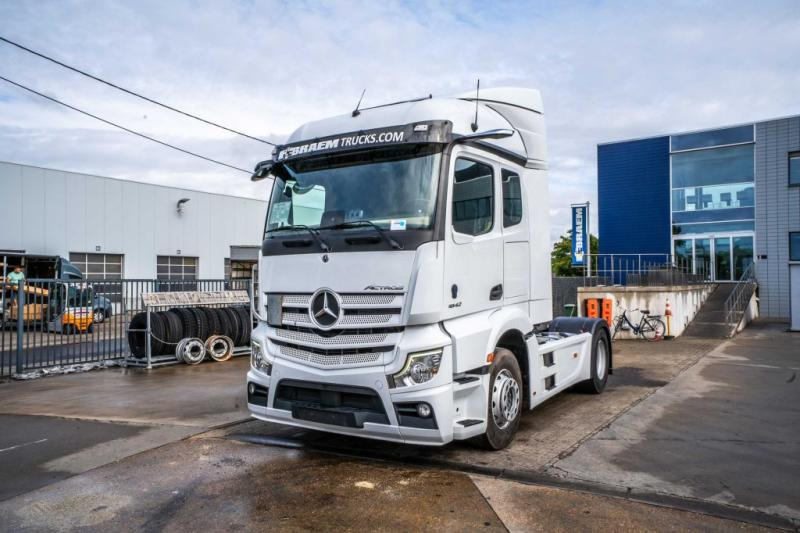Mercedes ACTROS 1842 LS - Тягач: фото 1 Mercedes ACTROS 1842 LS - Тягач: фото 1