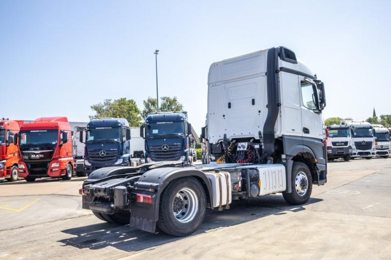 Mercedes AROCS 1845 HAD - 4X4 + HYDR. - Тягач: фото 3 Mercedes AROCS 1845 HAD - 4X4 + HYDR. - Тягач: фото 3