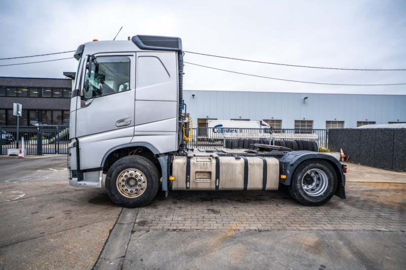 Volvo FH 460 +KIPHYDR. - Тягач: фото 2 Volvo FH 460 +KIPHYDR. - Тягач: фото 2