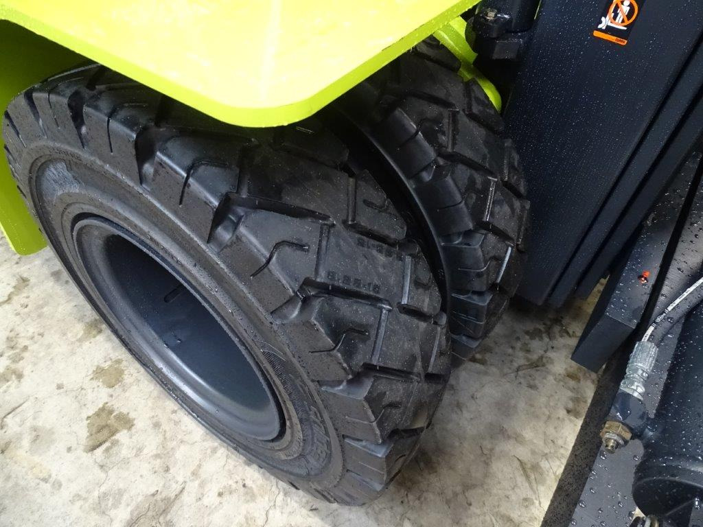 Clark C80D900 - TRIPLEX - DEMO - Дизельный погрузчик: фото 2 Clark C80D900 - TRIPLEX - DEMO - Дизельный погрузчик: фото 2