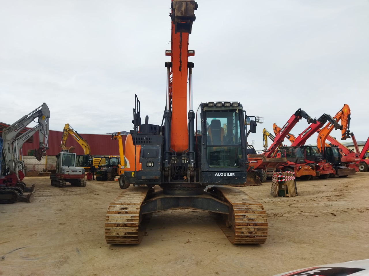 DOOSAN DX235LCR - Гусеничный экскаватор: фото 2 DOOSAN DX235LCR - Гусеничный экскаватор: фото 2