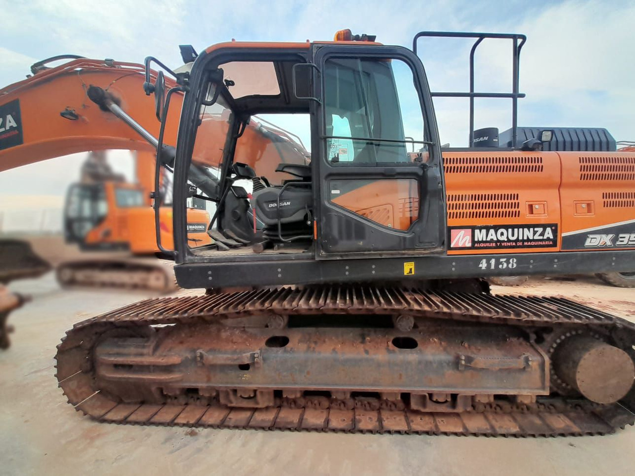 DOOSAN DX350LC-7 - Гусеничный экскаватор: фото 1 DOOSAN DX350LC-7 - Гусеничный экскаватор: фото 1