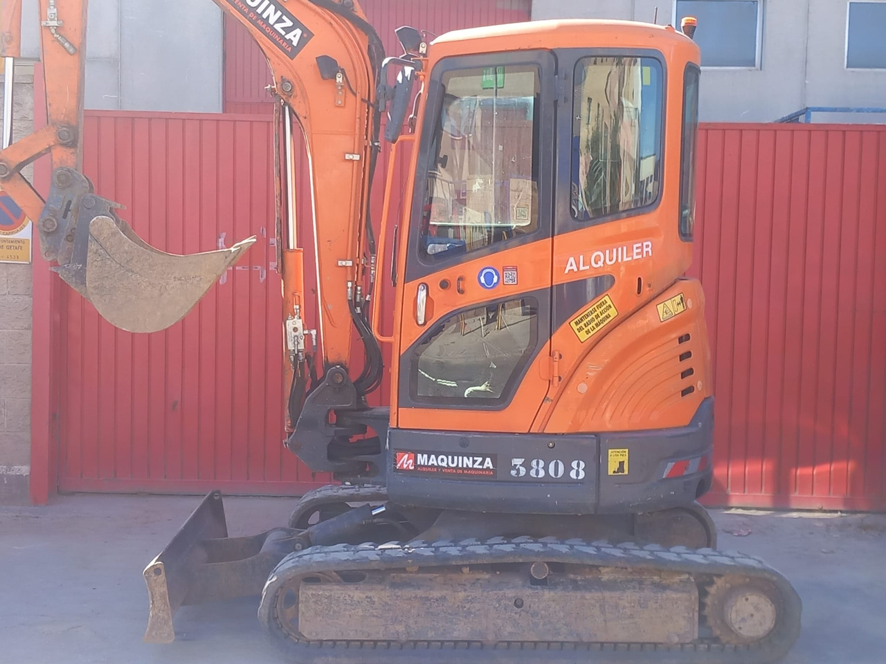 DOOSAN DX35Z - Мини-экскаватор: фото 1 DOOSAN DX35Z - Мини-экскаватор: фото 1