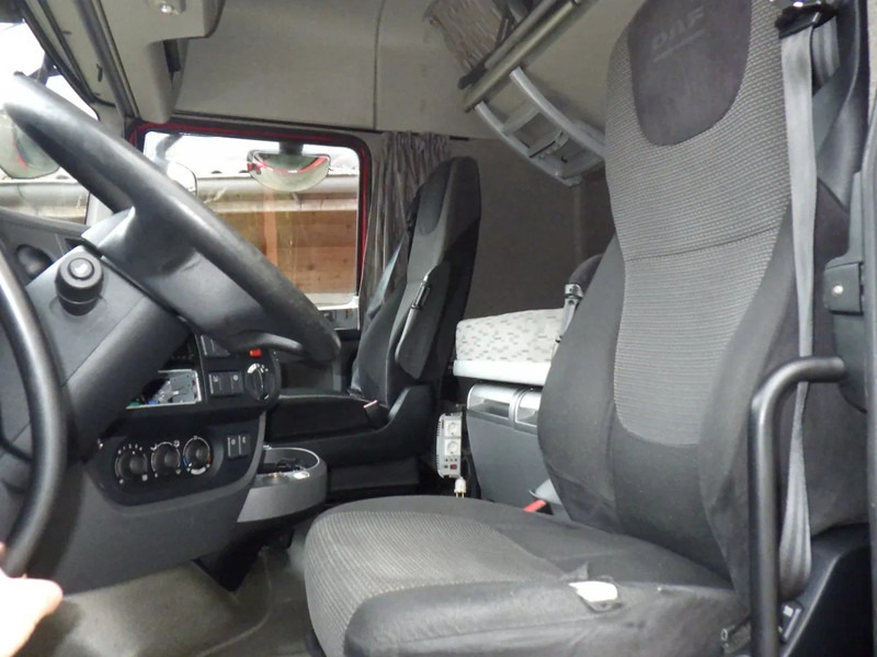 DAF XF 440 NEW TACHO / Holland Truck / 8 Tons vooras / Standairco / Standkachel - Тягач: фото 5 DAF XF 440 NEW TACHO / Holland Truck / 8 Tons vooras / Standairco / Standkachel - Тягач: фото 5