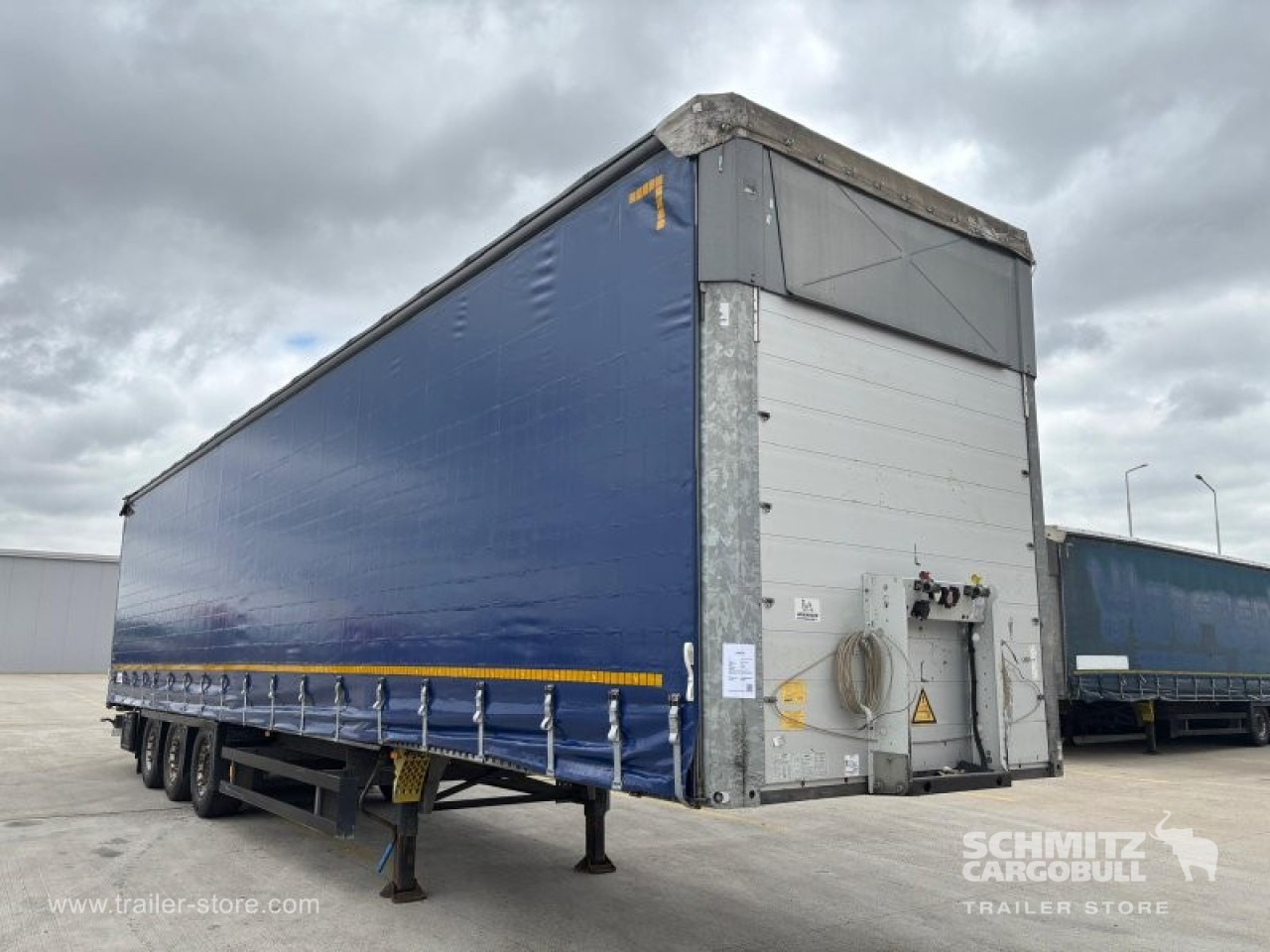 SCHMITZ Curtainsider Varios - Тентованный полуприцеп: фото 3 SCHMITZ Curtainsider Varios - Тентованный полуприцеп: фото 3