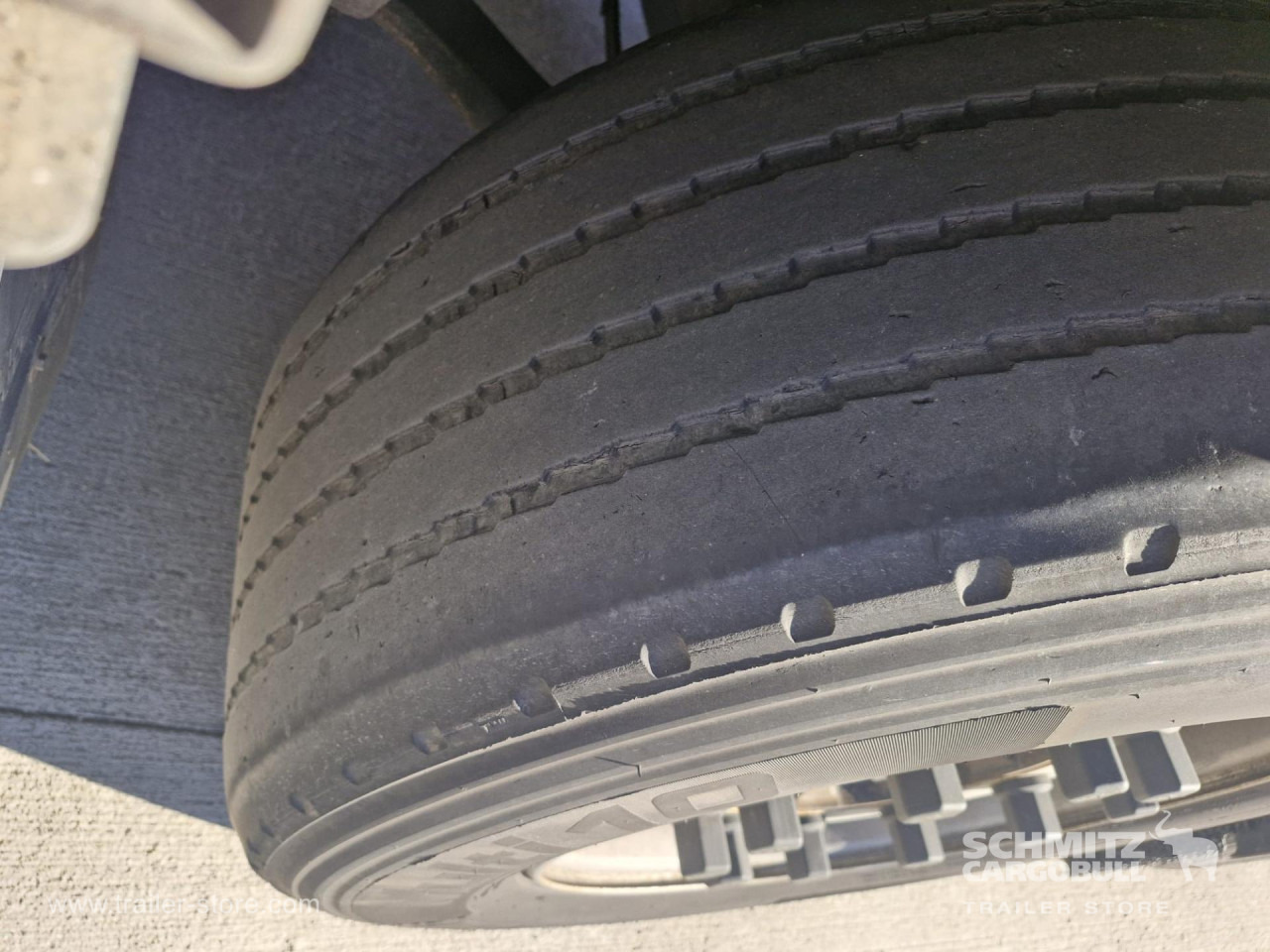 SCHMITZ Reefer Standard - Изотермический полуприцеп: фото 3 SCHMITZ Reefer Standard - Изотермический полуприцеп: фото 3