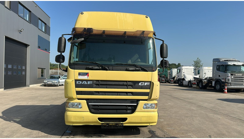DAF 75 CF 310 (GOOD CONDITION / POSSIBLE AS BOX WITH CURTAIN / BONNE ETAT) - Грузовик бортовой/ Платформа: фото 2 DAF 75 CF 310 (GOOD CONDITION / POSSIBLE AS BOX WITH CURTAIN / BONNE ETAT) - Грузовик бортовой/ Платформа: фото 2