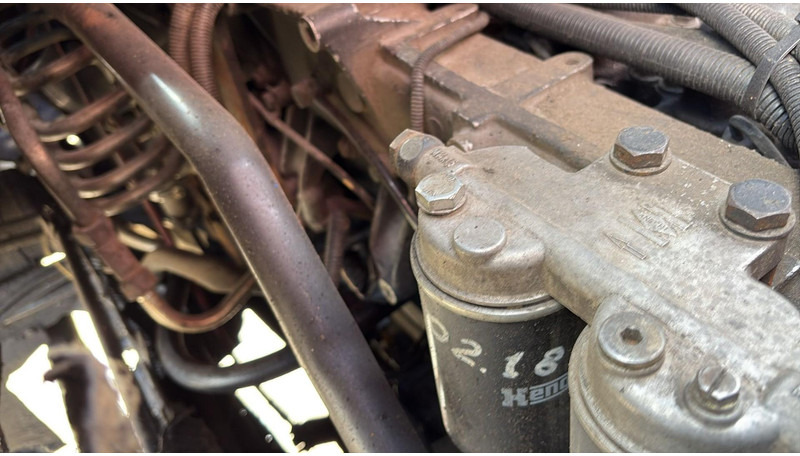 Самосвал MAN 35.372 (MANUAL PUMP / 6 CYLINDER / BIG AXLE / STEEL SUSP.): фото 19 Самосвал MAN 35.372 (MANUAL PUMP / 6 CYLINDER / BIG AXLE / STEEL SUSP.): фото 19