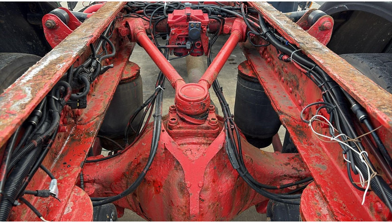 MAN TGA 18.410 (POMPE MANUELLE / MANUAL PUMP / BOITE MANUELLE / MANUAL GEARBOX) в лизинг MAN TGA 18.410 (POMPE MANUELLE / MANUAL PUMP / BOITE MANUELLE / MANUAL GEARBOX): фото 14 MAN TGA 18.410 (POMPE MANUELLE / MANUAL PUMP / BOITE MANUELLE / MANUAL GEARBOX) в лизинг MAN TGA 18.410 (POMPE MANUELLE / MANUAL PUMP / BOITE MANUELLE / MANUAL GEARBOX): фото 14