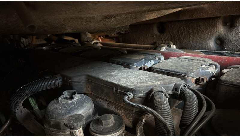 MAN TGA 18.410 (POMPE MANUELLE / MANUAL PUMP / BOITE MANUELLE / MANUAL GEARBOX) в лизинг MAN TGA 18.410 (POMPE MANUELLE / MANUAL PUMP / BOITE MANUELLE / MANUAL GEARBOX): фото 16 MAN TGA 18.410 (POMPE MANUELLE / MANUAL PUMP / BOITE MANUELLE / MANUAL GEARBOX) в лизинг MAN TGA 18.410 (POMPE MANUELLE / MANUAL PUMP / BOITE MANUELLE / MANUAL GEARBOX): фото 16