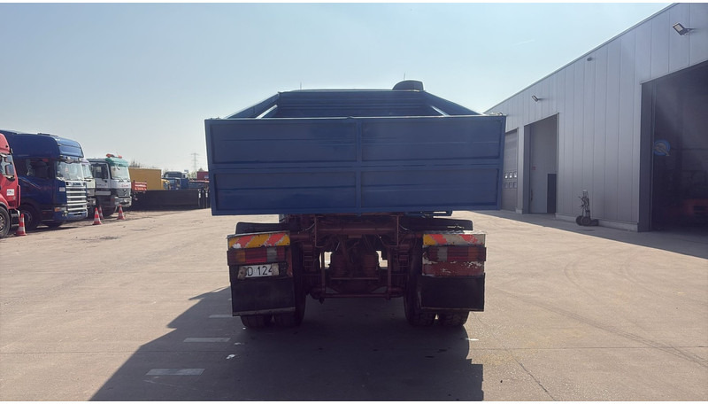 Mercedes-Benz Actros 1843 (4X4 / EPS / GRAND PONT / LAMES / V6 / 2 PONTS) - Самосвал: фото 4 Mercedes-Benz Actros 1843 (4X4 / EPS / GRAND PONT / LAMES / V6 / 2 PONTS) - Самосвал: фото 4