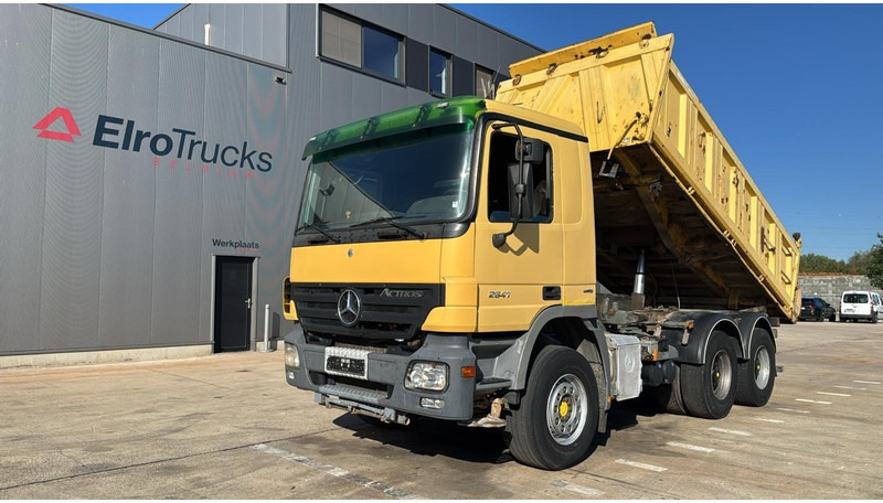 Самосвал Mercedes-Benz Actros 2641 (EPS / PARFAIT ETAT / LAMES / GRAND PONT / 6X4 / MP2): фото 1