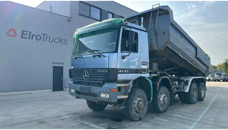 Mercedes-Benz Actros 4143 (8X8 / BOITE MANUELLE / LAMES / GRAND PONT / STEEL SUSP. / BIG AXLE) - Самосвал: фото 1 Mercedes-Benz Actros 4143 (8X8 / BOITE MANUELLE / LAMES / GRAND PONT / STEEL SUSP. / BIG AXLE) - Самосвал: фото 1
