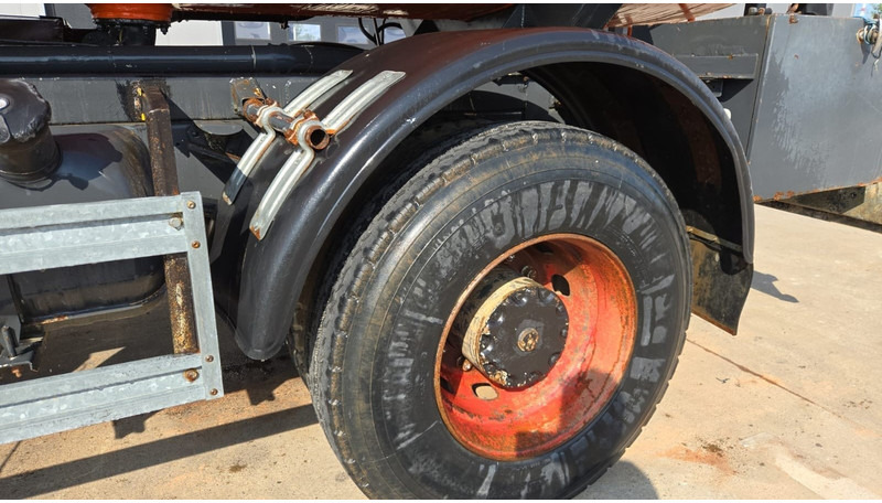 Грузовик-цистерна Mercedes-Benz SK 1619 (12.400L / GERMAN TRUCK / CAMION ALLEMAGNE / LAMES / GRAND PONT / V6): фото 9