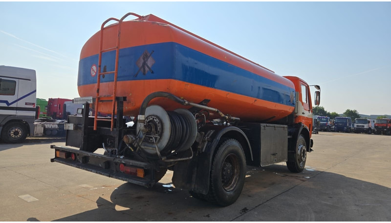 Mercedes-Benz SK 1619 (12.400L / GERMAN TRUCK / CAMION ALLEMAGNE / LAMES / GRAND PONT / V6) - Грузовик-цистерна: фото 5 Mercedes-Benz SK 1619 (12.400L / GERMAN TRUCK / CAMION ALLEMAGNE / LAMES / GRAND PONT / V6) - Грузовик-цистерна: фото 5