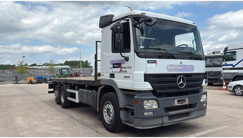 Mercedes-Benz actros 2541 (EPS / 3 PEDALES / LAMES DEVANT / STEEL FRONT / PARFAIT ETAT !! / V6) - Грузовик бортовой/ Платформа: фото 3 Mercedes-Benz actros 2541 (EPS / 3 PEDALES / LAMES DEVANT / STEEL FRONT / PARFAIT ETAT !! / V6) - Грузовик бортовой/ Платформа: фото 3