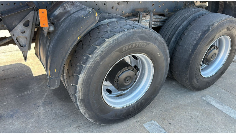 Самосвал Mercedes-Benz actros 3340 (EPS / 6X6 / 3 PEDALES / LAMES / GRAND PONT / BIG AXLE / TRES PROPRE): фото 10