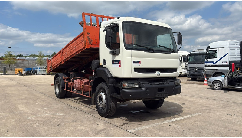 Renault KERAX 340 (BOITE MANUELLE / GRAND PONT / LAMES / MANUAL GEARBOX) - Самосвал: фото 3 Renault KERAX 340 (BOITE MANUELLE / GRAND PONT / LAMES / MANUAL GEARBOX) - Самосвал: фото 3