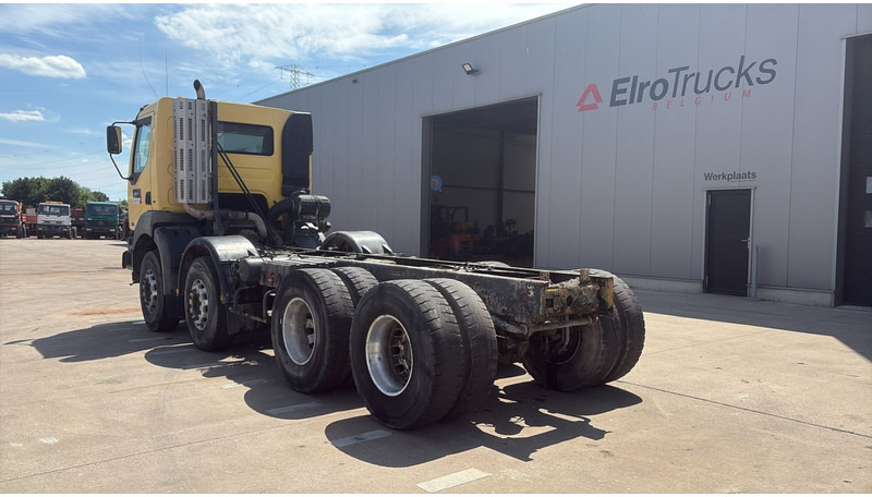 Грузовик-шасси Renault KERAX 420 (BOITE MANUELLE / 8X4 / LAMES / MANUAL GEARBOX): фото 7