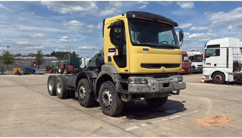 Renault KERAX 420 (BOITE MANUELLE / 8X4 / LAMES / MANUAL GEARBOX) - Грузовик-шасси: фото 3 Renault KERAX 420 (BOITE MANUELLE / 8X4 / LAMES / MANUAL GEARBOX) - Грузовик-шасси: фото 3