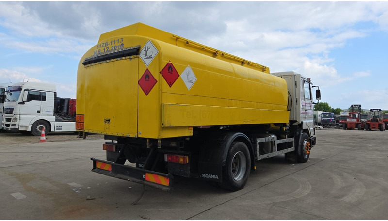 Scania 113-360 (13500L / POMPE MANUELLE / MANUAL PUMP / TOP CONDITION / WITH PUMP + COUNTER !!) - Грузовик-цистерна: фото 5 Scania 113-360 (13500L / POMPE MANUELLE / MANUAL PUMP / TOP CONDITION / WITH PUMP + COUNTER !!) - Грузовик-цистерна: фото 5