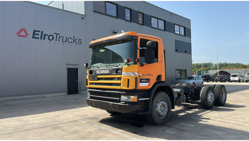 Scania 94 G (MANUAL PUMP / POMPE MANUELLE / BOITE MANUELLE / MANUAL GEARBOX) - Грузовик-шасси: фото 1 Scania 94 G (MANUAL PUMP / POMPE MANUELLE / BOITE MANUELLE / MANUAL GEARBOX) - Грузовик-шасси: фото 1