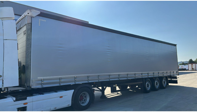 Schmitz Cargobull SCB*S3T (BELGIAN TRAILER / NEW CONDITON / TYRES 80% / NEW BRAKES / GALVANISED) - Тентованный полуприцеп: фото 1 Schmitz Cargobull SCB*S3T (BELGIAN TRAILER / NEW CONDITON / TYRES 80% / NEW BRAKES / GALVANISED) - Тентованный полуприцеп: фото 1