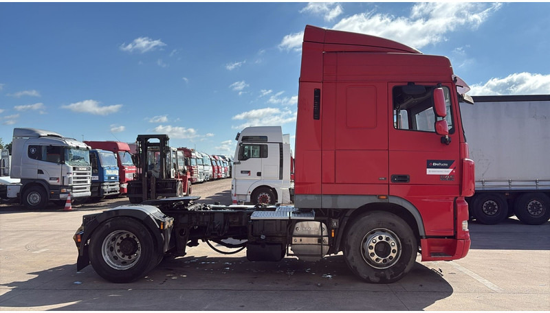 DAF 105 XF 460 (BOITE MANUELLE / MANUAL GEARBOX) - Тягач: фото 5 DAF 105 XF 460 (BOITE MANUELLE / MANUAL GEARBOX) - Тягач: фото 5