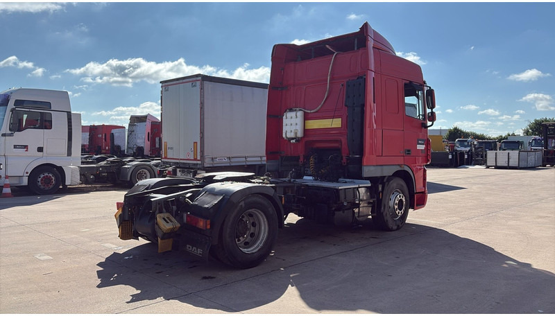 DAF 105 XF 460 (BOITE MANUELLE / MANUAL GEARBOX) - Тягач: фото 4 DAF 105 XF 460 (BOITE MANUELLE / MANUAL GEARBOX) - Тягач: фото 4