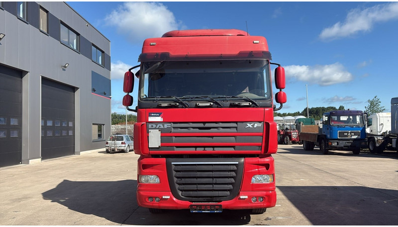 DAF 105 XF 460 (BOITE MANUELLE / MANUAL GEARBOX) - Тягач: фото 2 DAF 105 XF 460 (BOITE MANUELLE / MANUAL GEARBOX) - Тягач: фото 2