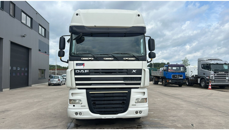 DAF 105 XF 460 (BOITE MANUELLE / MANUAL GEARBOX / CLEAN CONDITION / PROPRE) - Тягач: фото 2 DAF 105 XF 460 (BOITE MANUELLE / MANUAL GEARBOX / CLEAN CONDITION / PROPRE) - Тягач: фото 2