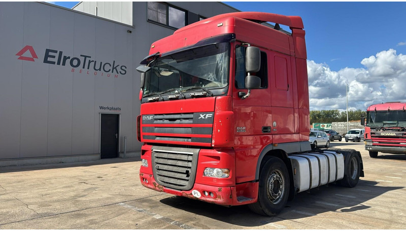 DAF XF 105.410 (BOITE MANUELLE / MANUAL GEARBOX) - Тягач: фото 1 DAF XF 105.410 (BOITE MANUELLE / MANUAL GEARBOX) - Тягач: фото 1