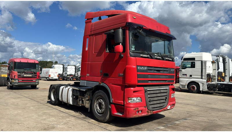DAF XF 105.410 (BOITE MANUELLE / MANUAL GEARBOX) - Тягач: фото 3 DAF XF 105.410 (BOITE MANUELLE / MANUAL GEARBOX) - Тягач: фото 3