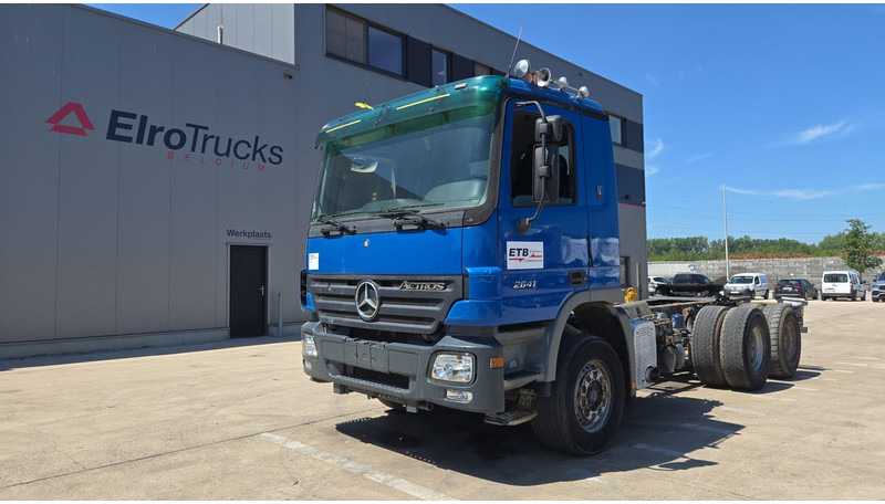 Mercedes-Benz Actros 2641 (LAMES / STEEL SUSP. / EPS / 3 PEDALES / GRAND PONT) - Тягач: фото 1 Mercedes-Benz Actros 2641 (LAMES / STEEL SUSP. / EPS / 3 PEDALES / GRAND PONT) - Тягач: фото 1