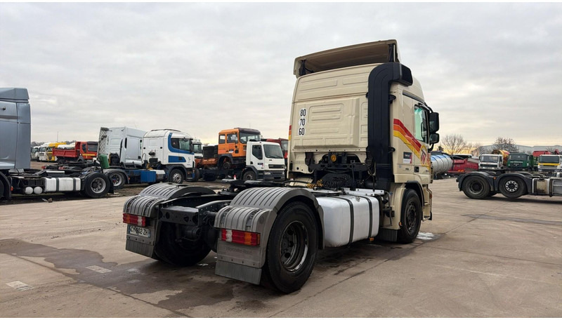 Mercedes-Benz actros 1844 (MP3 / CAMION FRANCAIS / PARFAIT ETAT / PTO / FRENCH TRUCK) - Тягач: фото 4 Mercedes-Benz actros 1844 (MP3 / CAMION FRANCAIS / PARFAIT ETAT / PTO / FRENCH TRUCK) - Тягач: фото 4