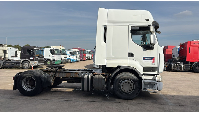 Renault Premium 440 DXI (BOITE MANUELLE / MANUAL GEARBOX) - Тягач: фото 4 Renault Premium 440 DXI (BOITE MANUELLE / MANUAL GEARBOX) - Тягач: фото 4