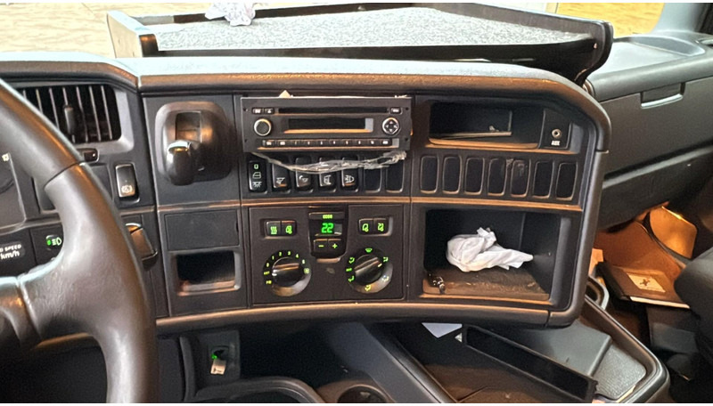 Тягач Scania R 420 (BELGIAN TRUCK / CAMION BELGE / AIRCO / RETARDER): фото 16 Тягач Scania R 420 (BELGIAN TRUCK / CAMION BELGE / AIRCO / RETARDER): фото 16