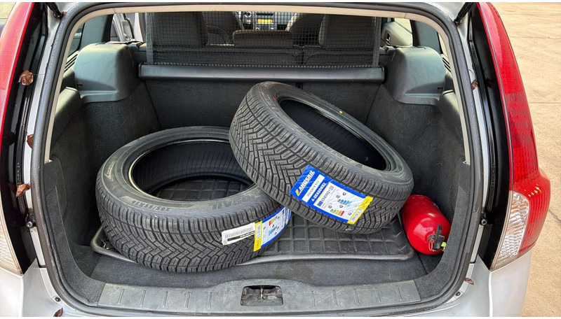 Легковой автомобиль Volvo V50  (BELGIAN CAR / AIRCO / AUTOMATIC GEARBOX / EURO 5): фото 13