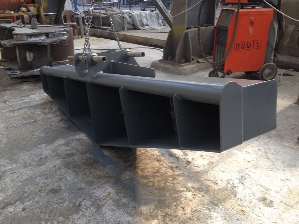 Galen TRAPEZOID BUCKET (V Ditch Bucket) - Ковш для экскаватора: фото 1 Galen TRAPEZOID BUCKET (V Ditch Bucket) - Ковш для экскаватора: фото 1
