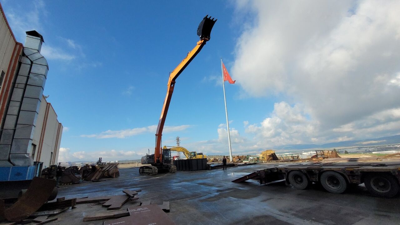 Hitachi ZX350 Long Reach Boom-Arm Manufacturing - Гусеничный экскаватор: фото 4 Hitachi ZX350 Long Reach Boom-Arm Manufacturing - Гусеничный экскаватор: фото 4